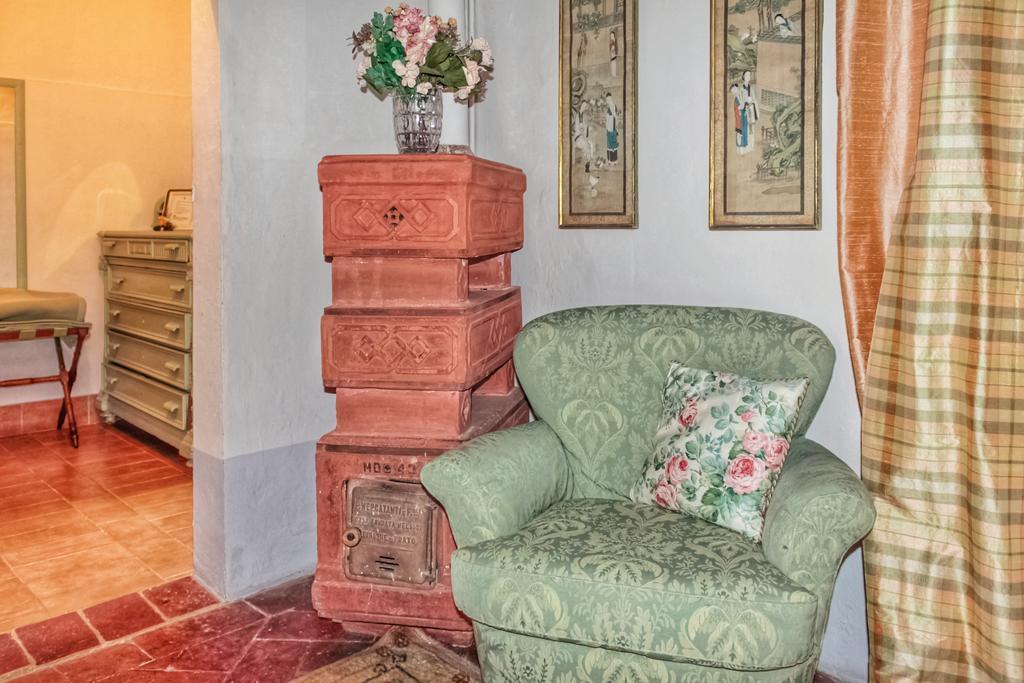 Maison d'hôtes Castello Di San Fabiano à Monteroni dʼArbia Extérieur photo